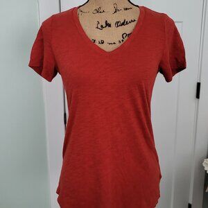 Old Navy Everywear V-neck T-Shirt XS Tall "NEW"